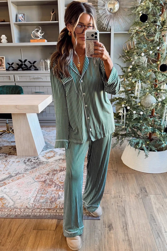 PREORDER: Cozy Christmas Morning Set 11.2.26 OSYM