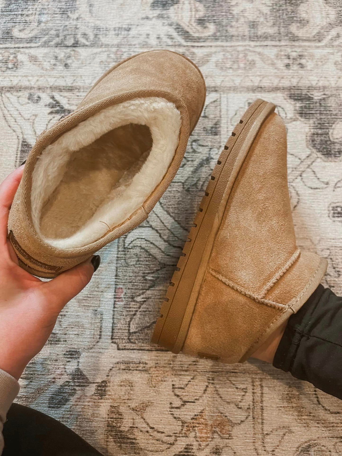 PREORDER: Faux Fur Lined Shortie Boots BESTSELLER 9.22.25