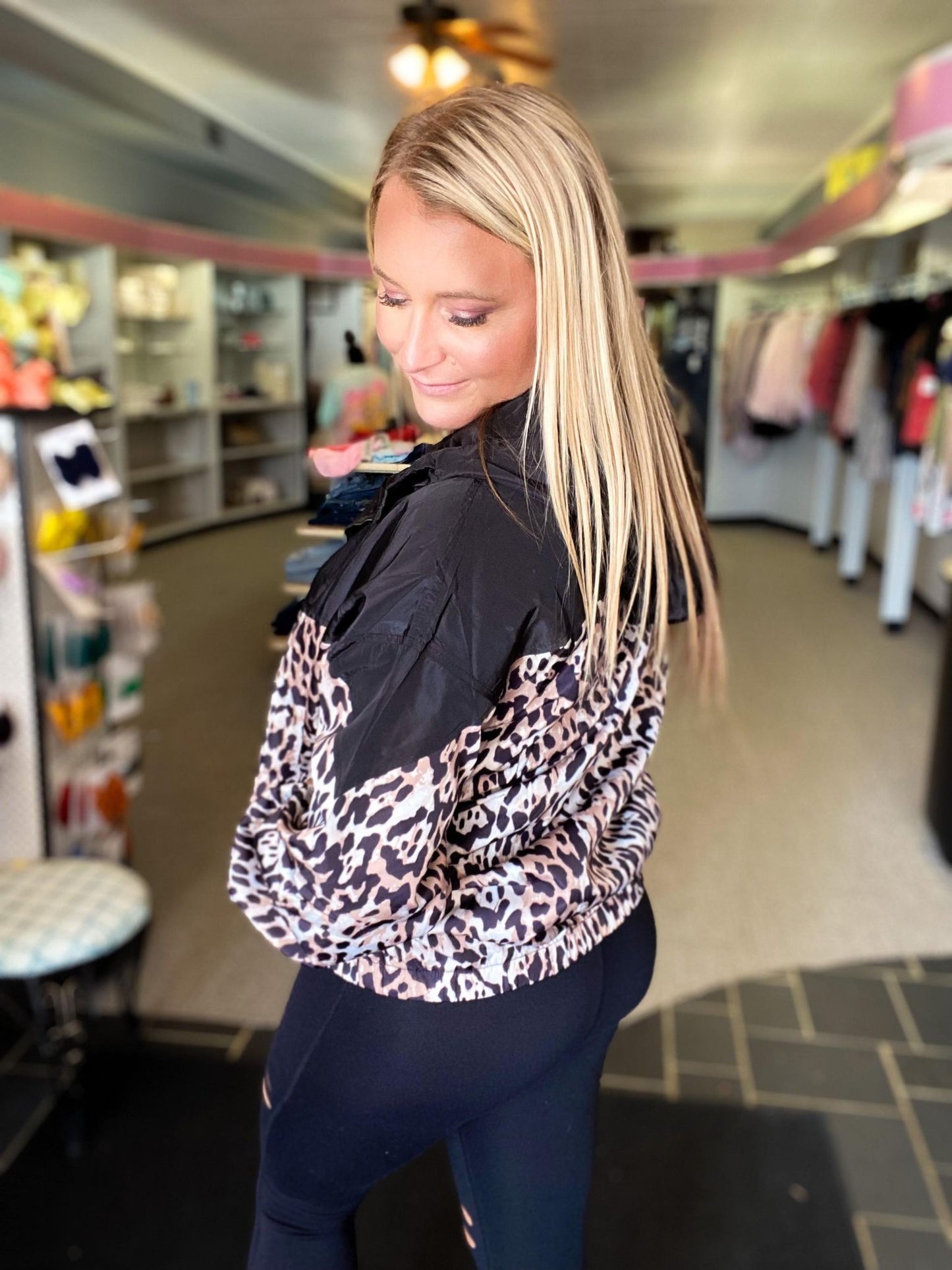 rts: Leopard Windbreaker-