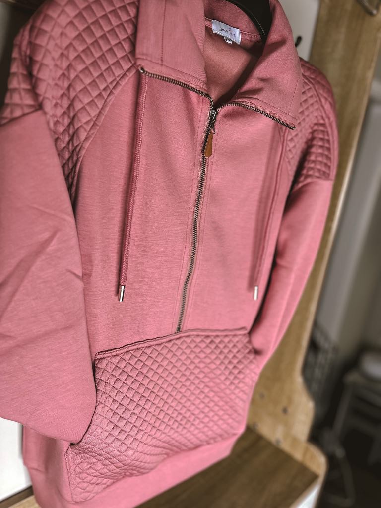 RTS: FOREVER3AM BRANDED QUINN QUILTED HALF ZIP PULLOVERS-