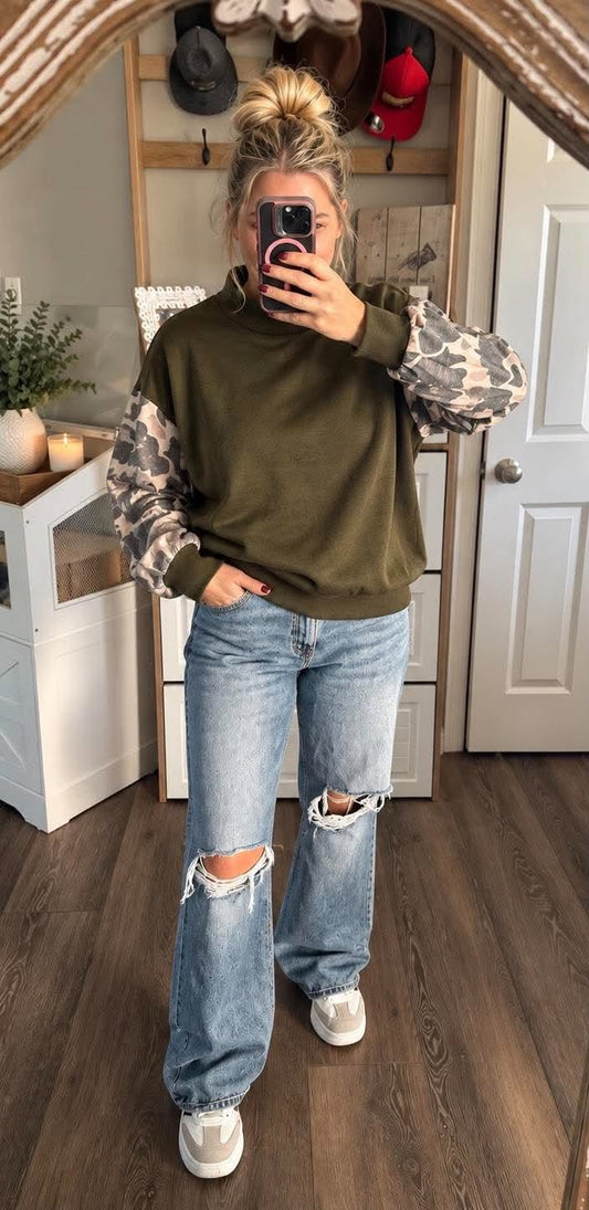 PREORDER: The Briarwood Camo Pullover RERUN 10.26.26 OSYM