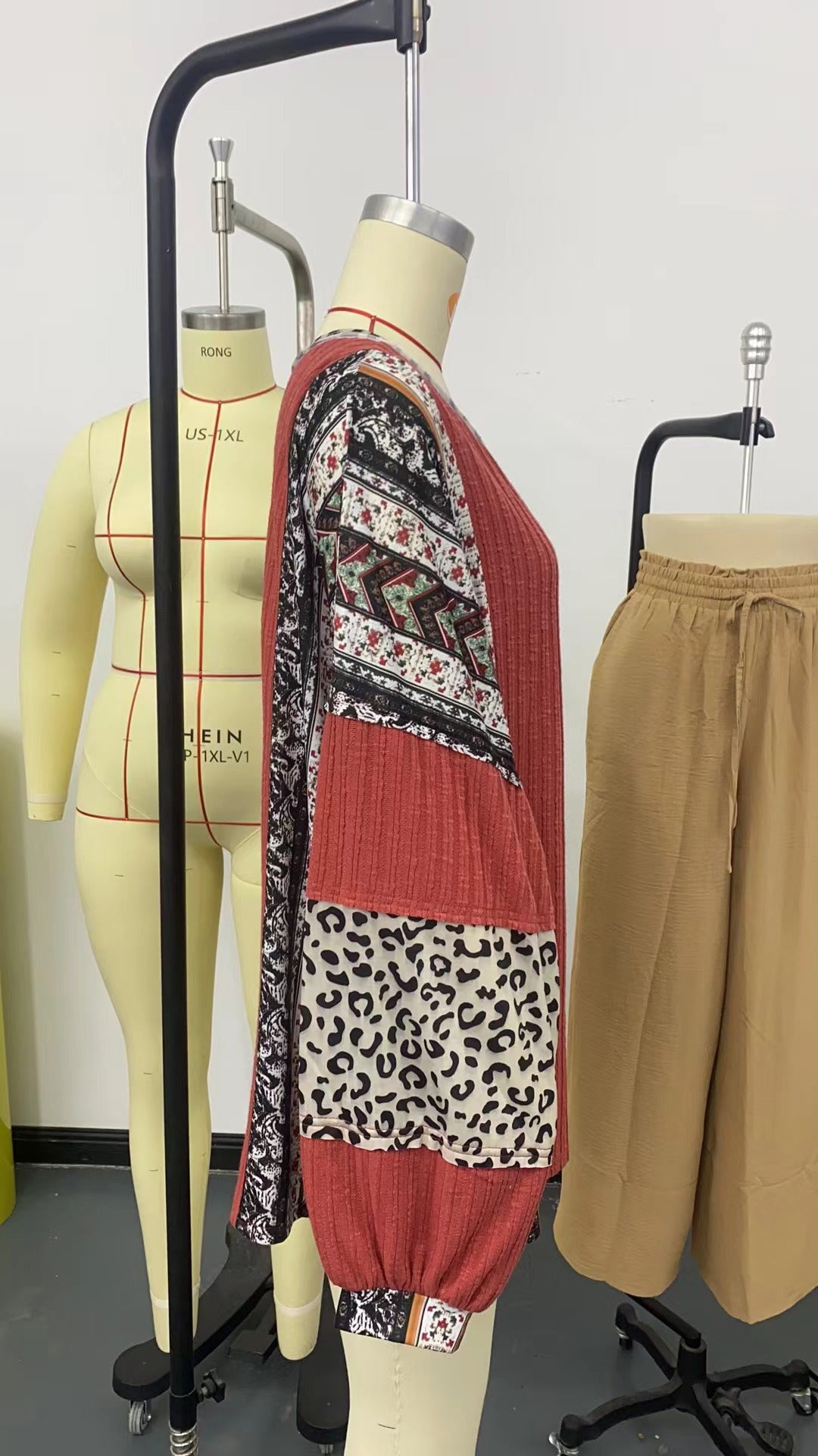 PREORDER: Wells Women's Top 9.22.25
