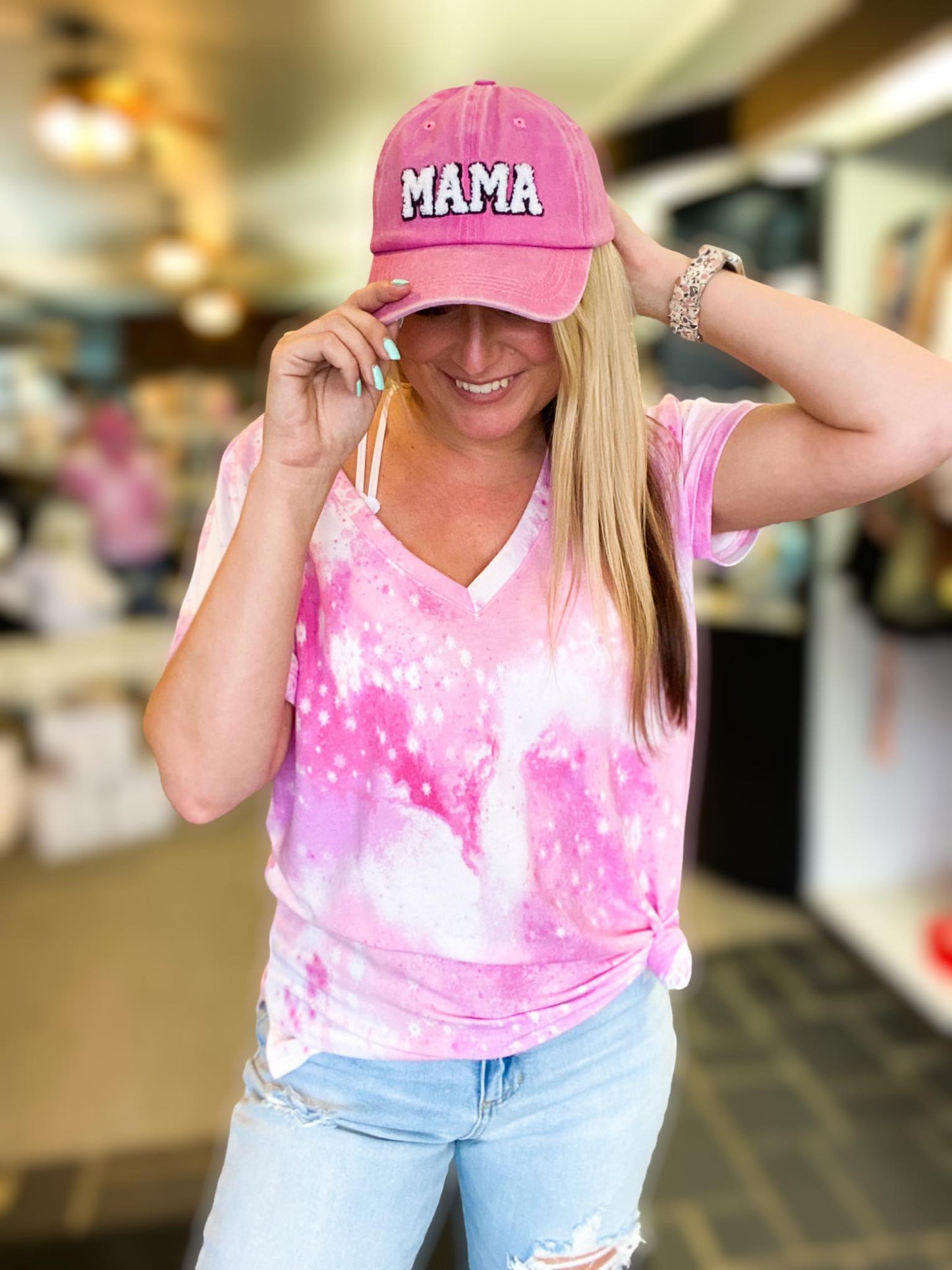 RTS: Mama Hat-