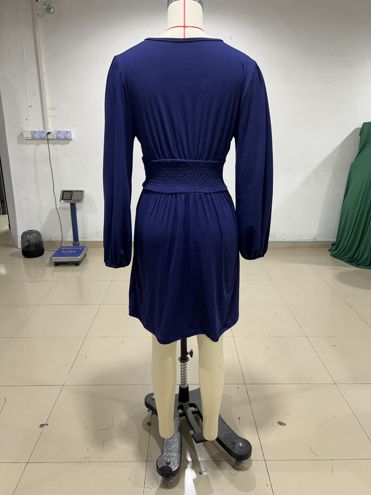 PREORDER: Dahlia Lantern Sleeve Dress 9.8.25