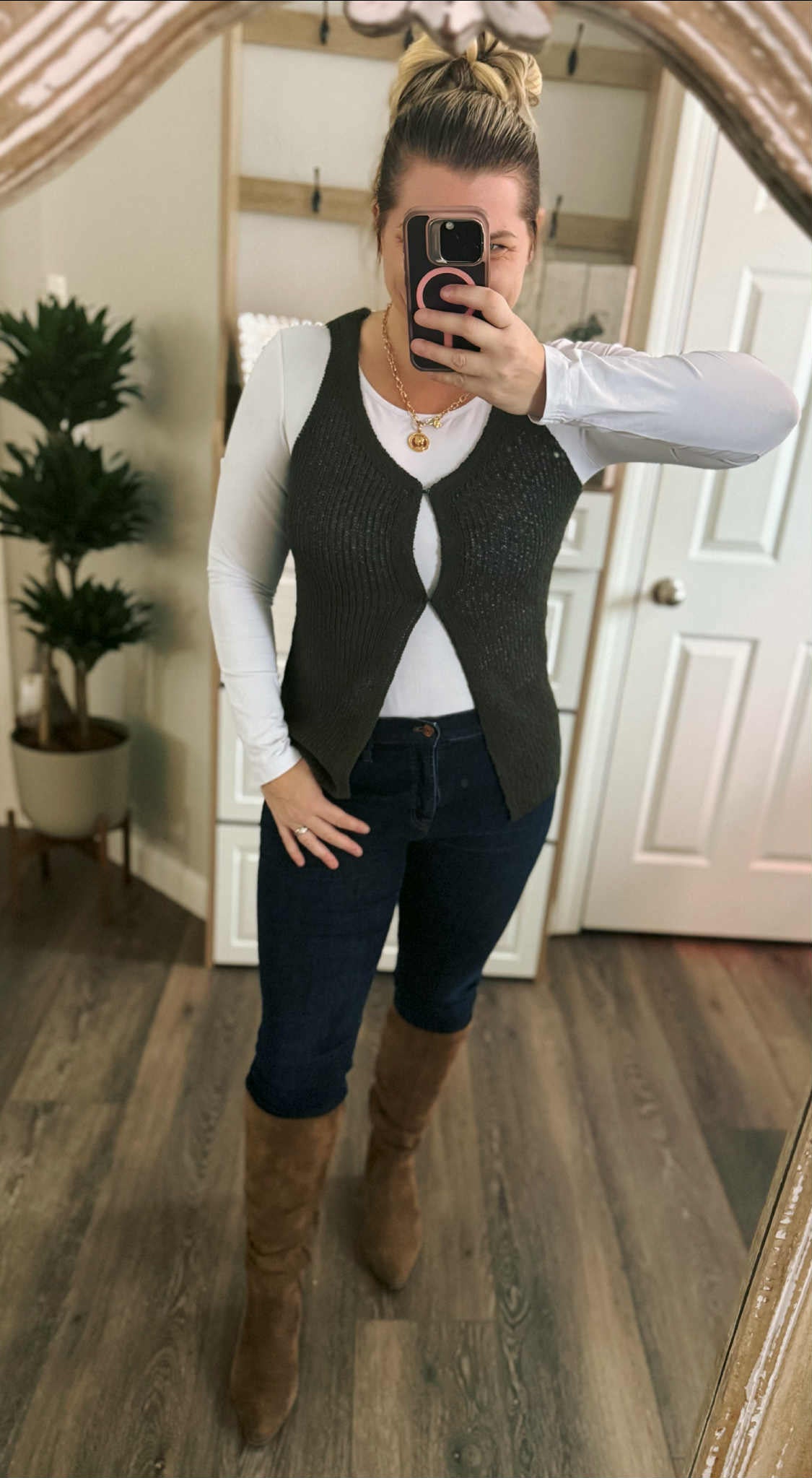RTS: ZENANA Hood Eye Sweater Layering Vest