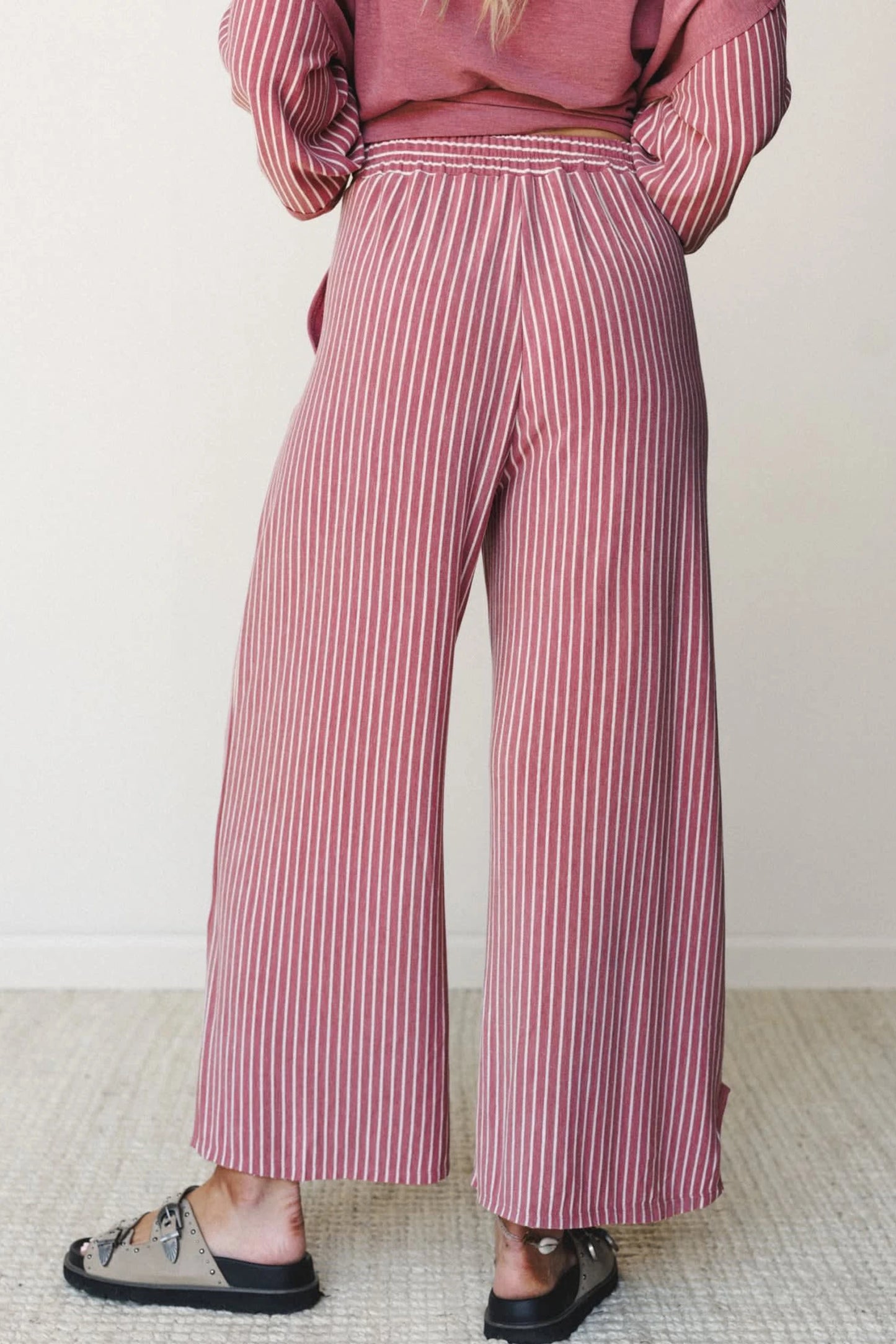 PREORDER: Stripe Lounge Set  (High Quality) 8.31.26