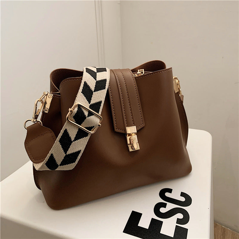 PREORDER: Tay Mini Bucket purse 9.22.25 osym