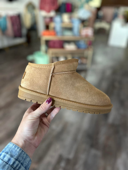 PREORDER: Faux Fur Lined Shortie Boots BESTSELLER 10.19.26