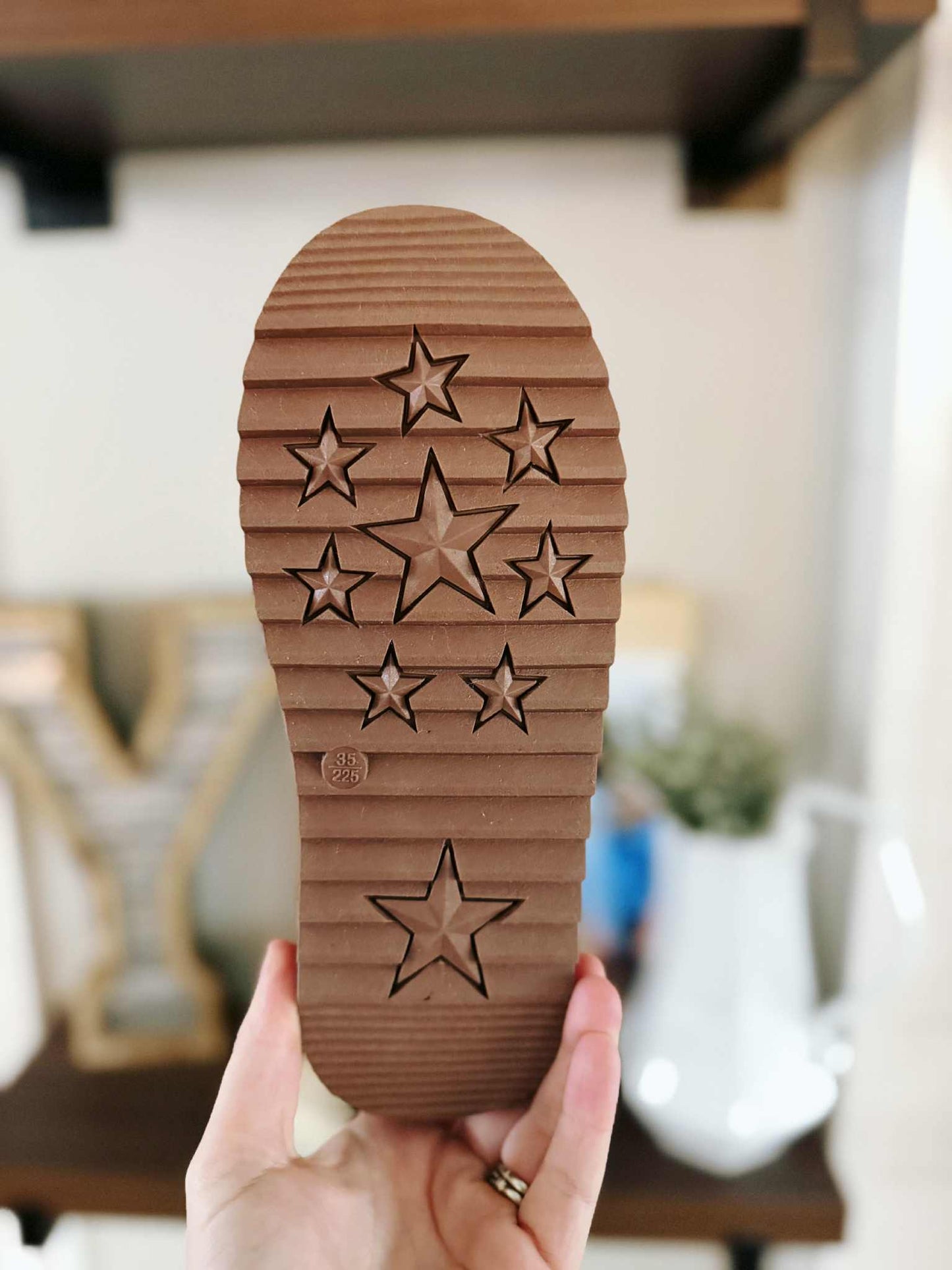 Preorder: Faux Fur and Suede Mini Shortie Boots  ( bestseller) BK1-BK4.5 1.19.26