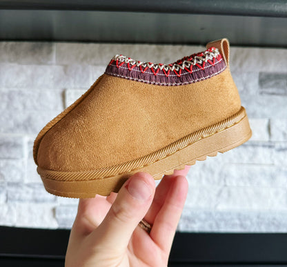RTS: Kid's Clog slides
