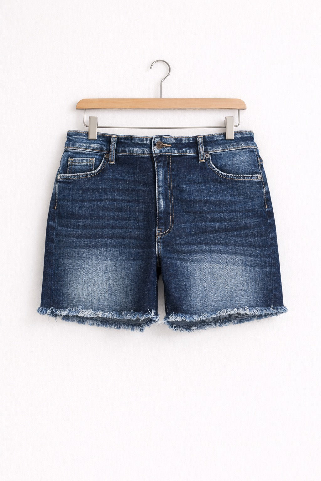 PREORDER: Zenana mid rise frayed hem denim shorts 2.16.26
