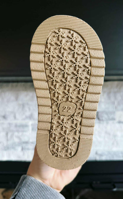RTS: Kid's Clog slides