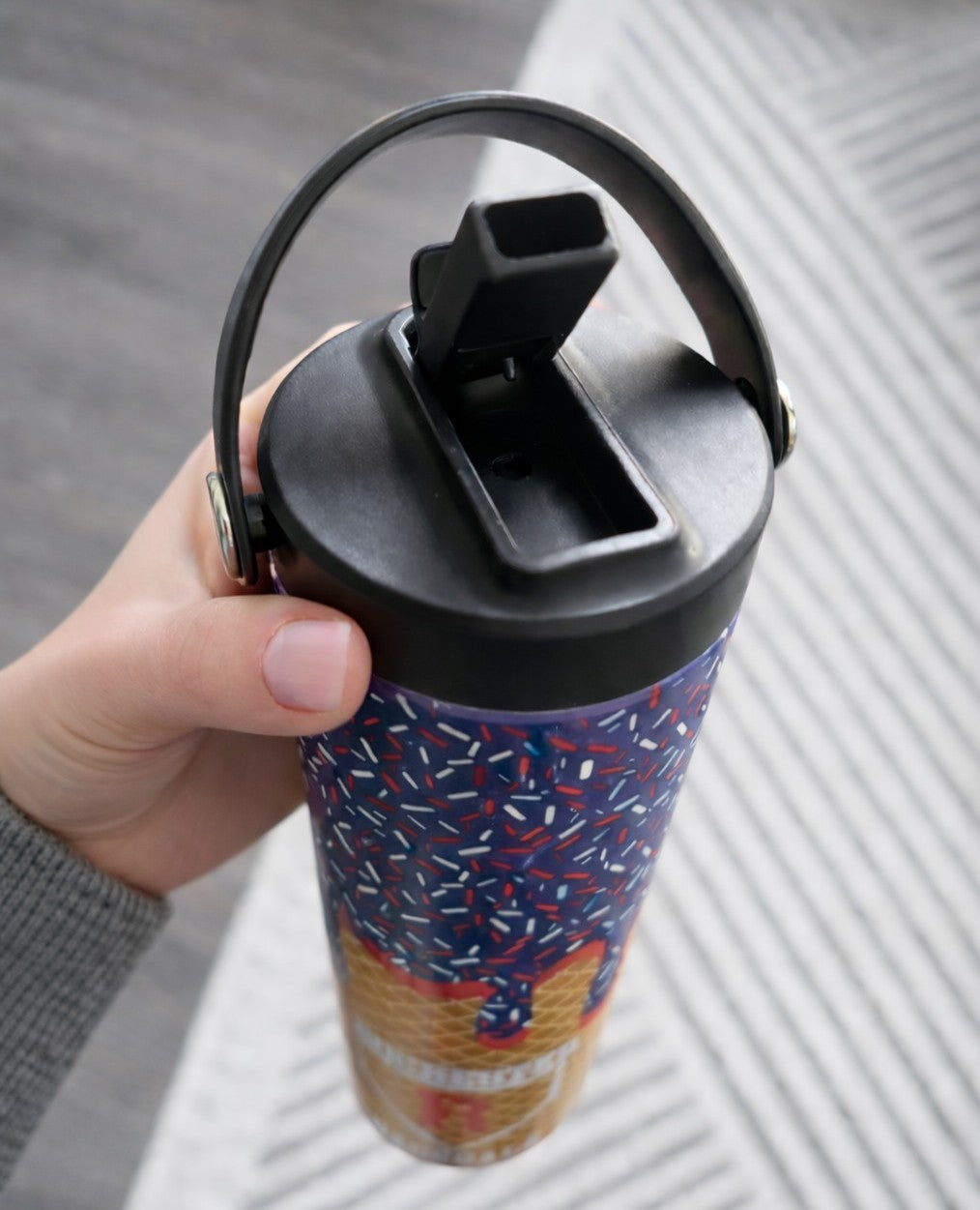 PREORDER: 20 oz YOUR SEAMLESS Bottle 3.9.26 osym