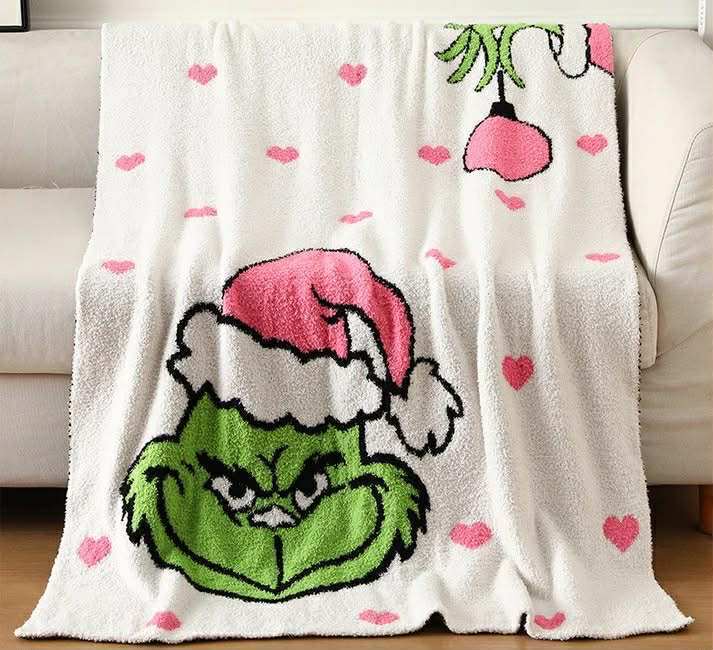 PREORDER: Luxe Holiday Fuzzy Blankets RERUN 10.19.26 osym