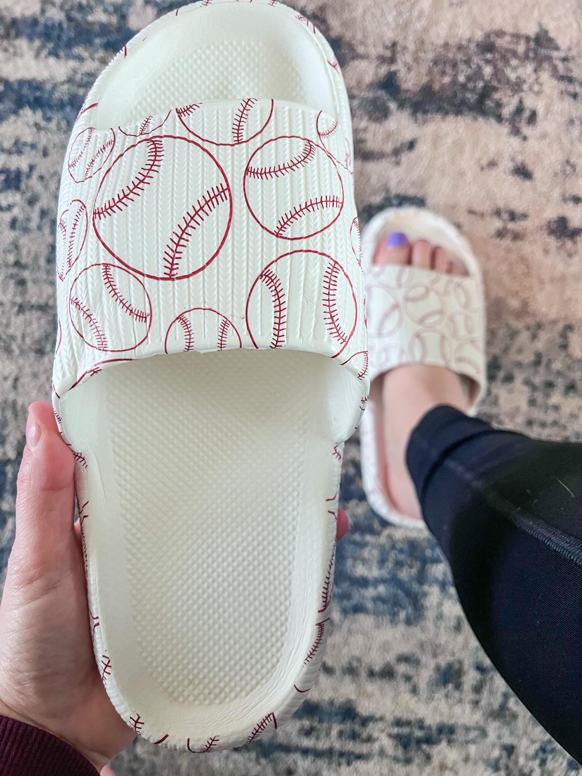 PREORDER: EVA Slides 6.1.26 osym