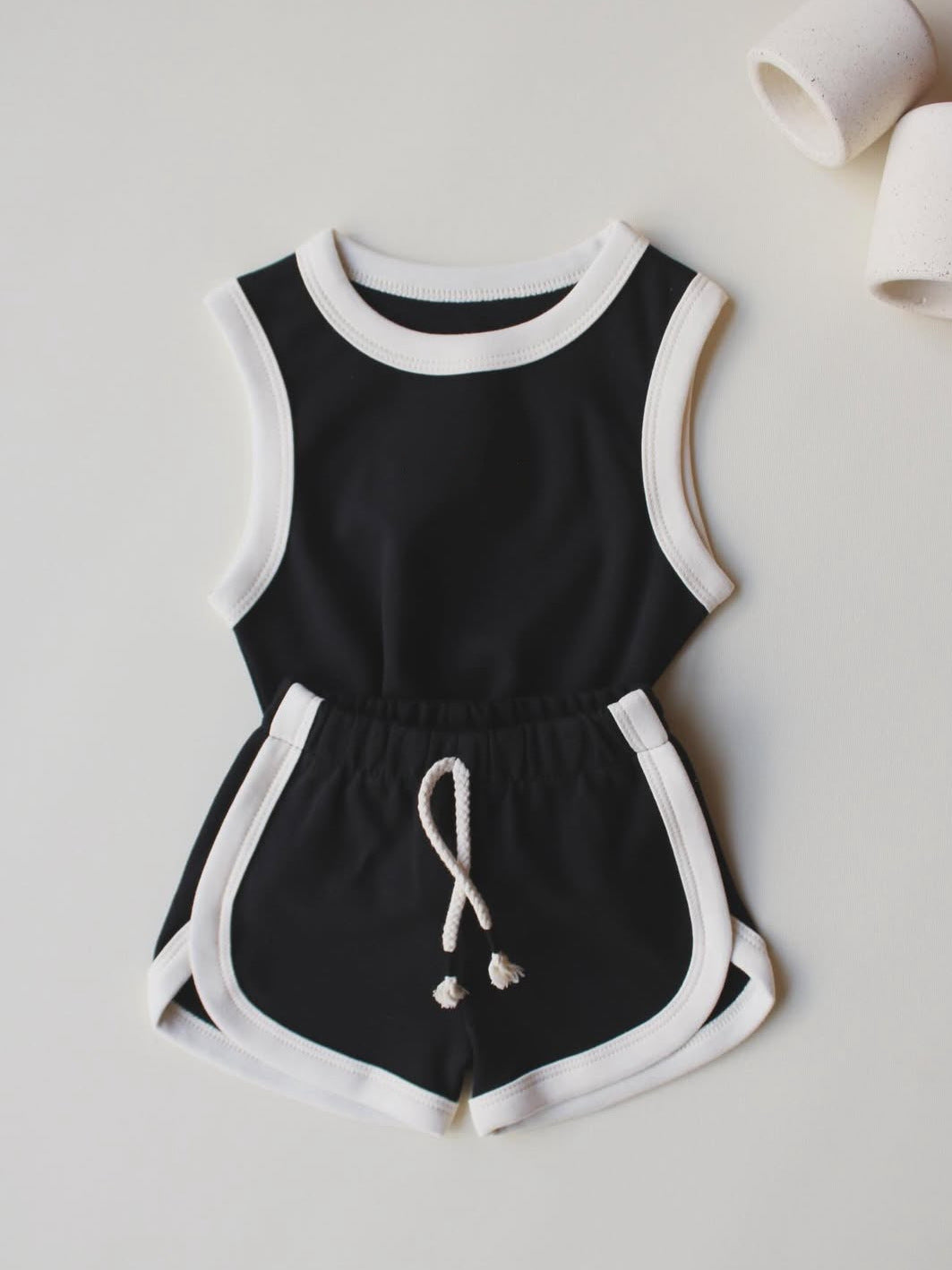 PREORDER: The Stella Set RERUN 6.1.26 osym