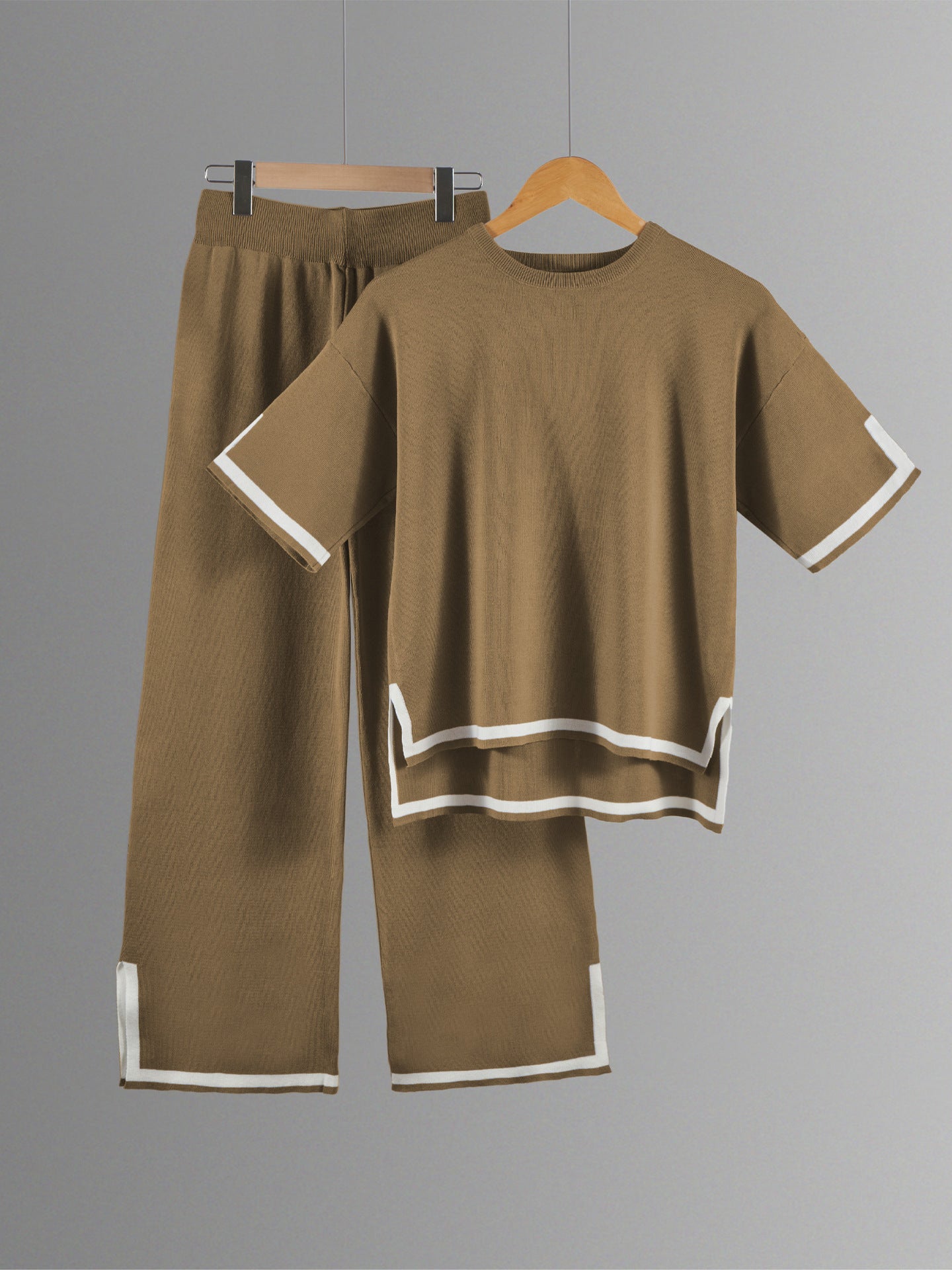 PREORDER: The Wren Contrast Knit Set 9.14.26