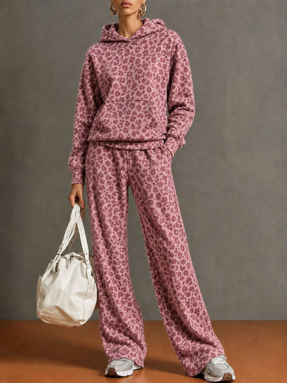 PREORDER: Wildly Cozy Lounge Set  9.14.26