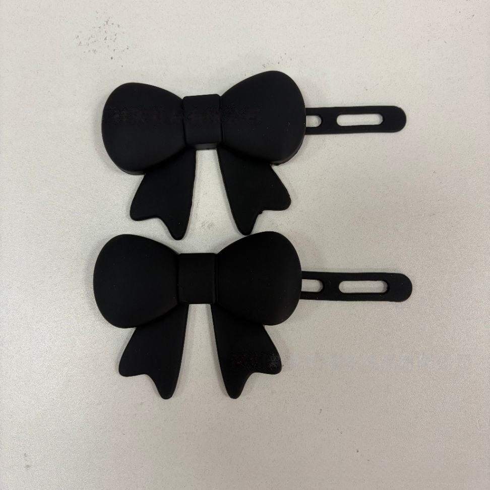 PREORDER: Bow Handle Clips 5.11.26