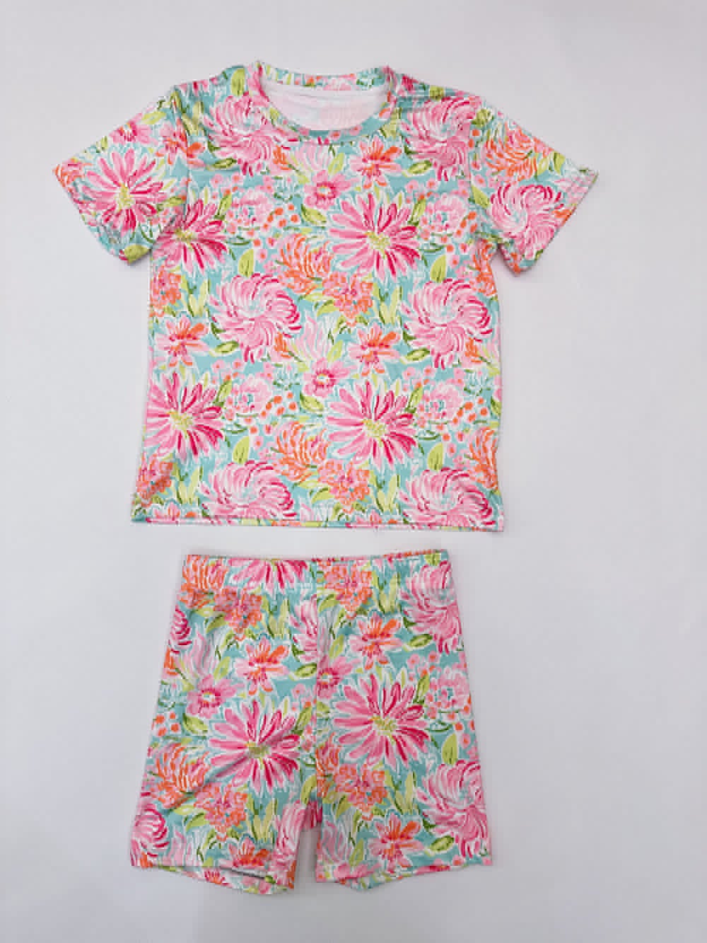 PREORDER: Mommy + Me Custom Oversize Tee & Bike Short Set (Seamless) 5.11.26