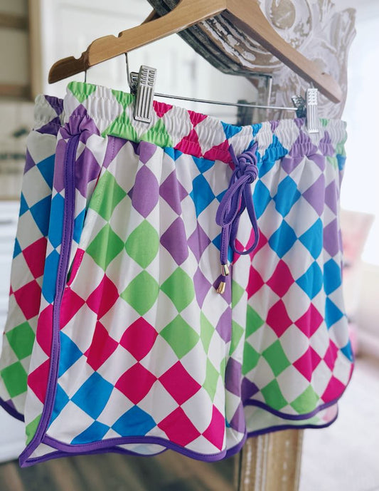 rts: colorful checker pocket shorts