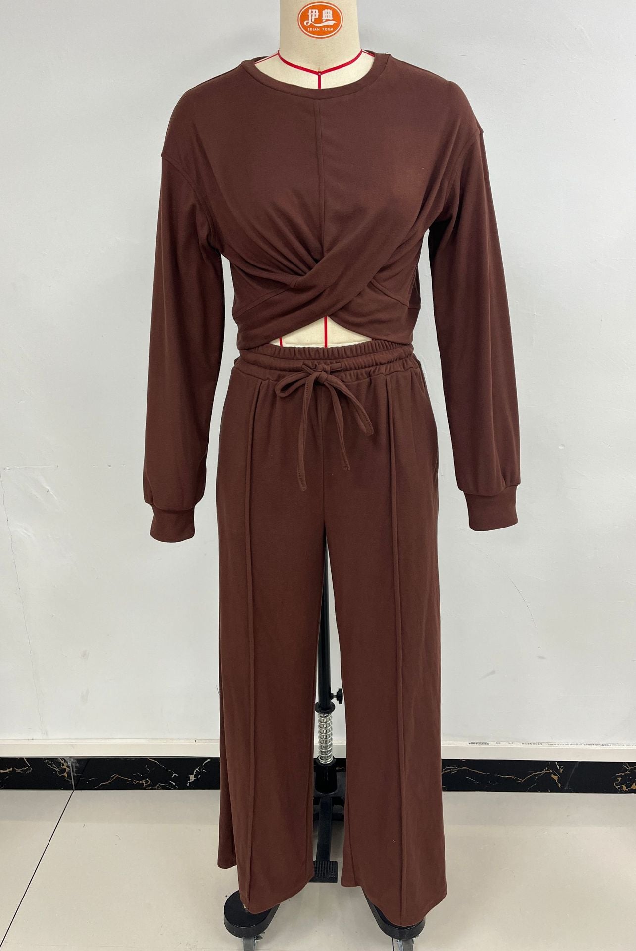 PREORDER: Caslee Set 9.22.25 osym