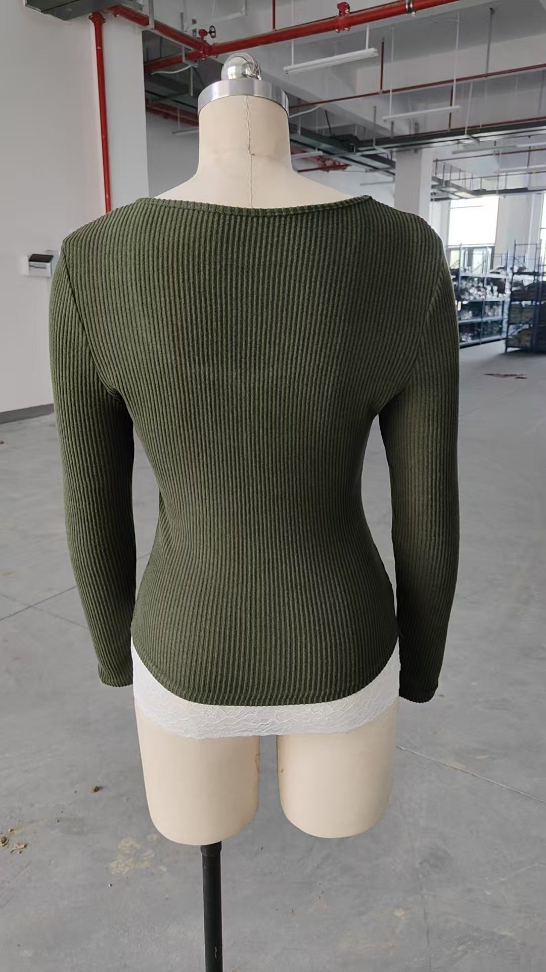 PREORDER: In The Wind Lace Layered Top 1.19.26 osym