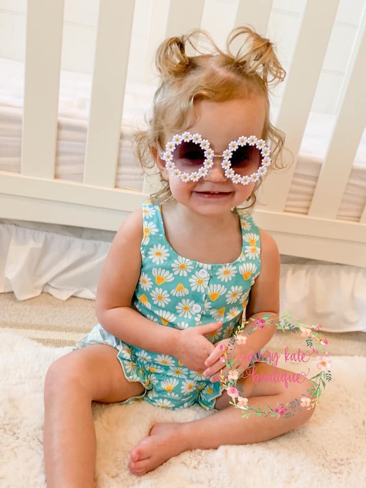 RTS: Daisy Sunnie Glasses-